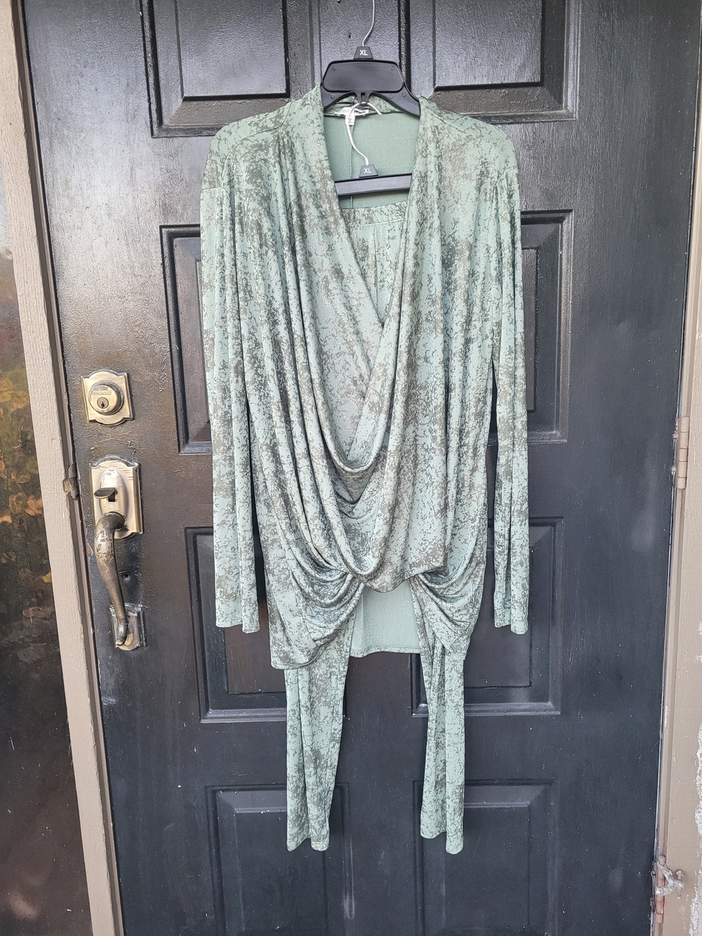 Draped Open-Front Long Sleeve Top in Sage Green With Leggings.